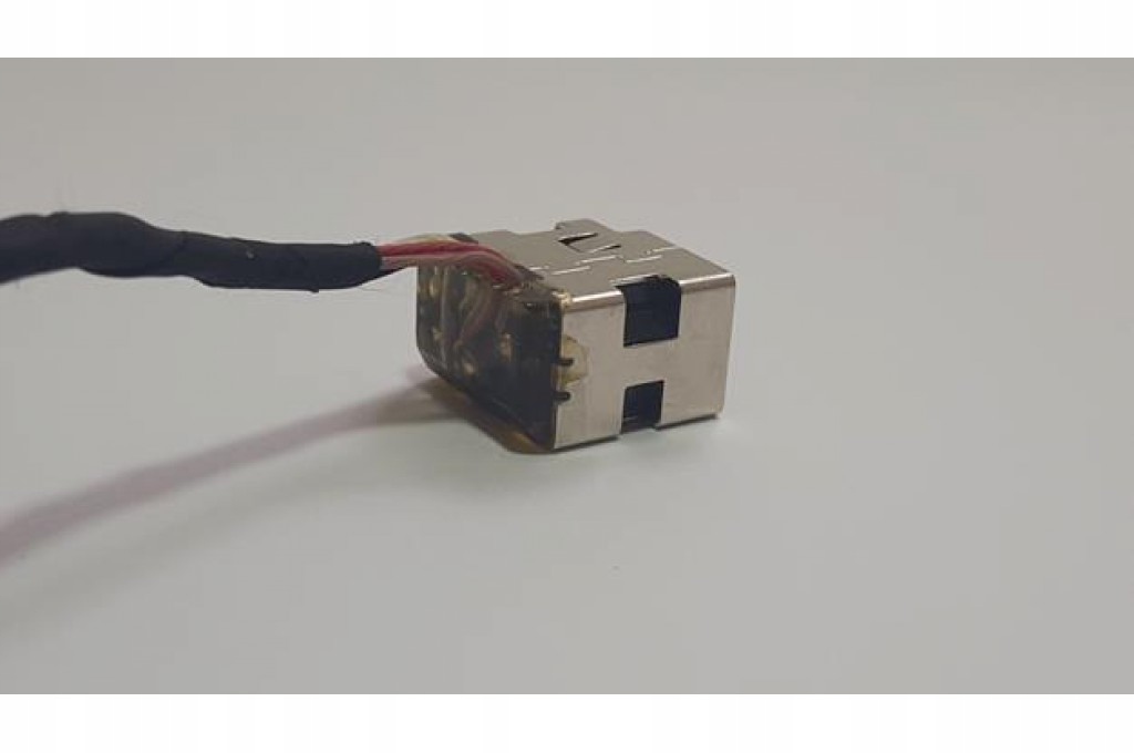 51945df4d2d6622b301936a29d95e776